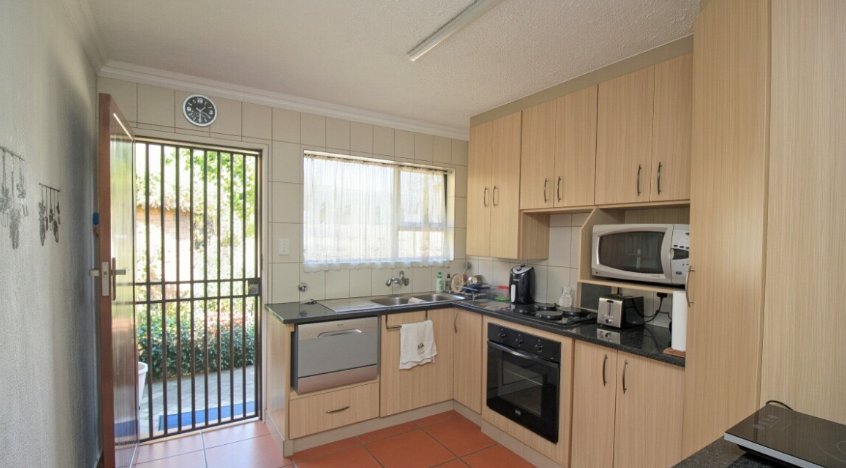 2 Bedroom Property for Sale in Croydon Gauteng