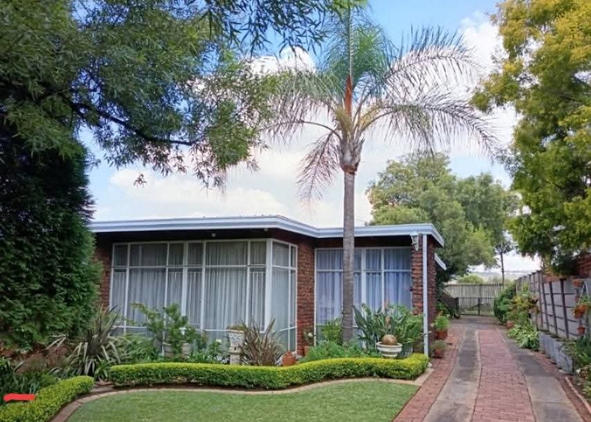 3 Bedroom Property for Sale in Valhalla Gauteng