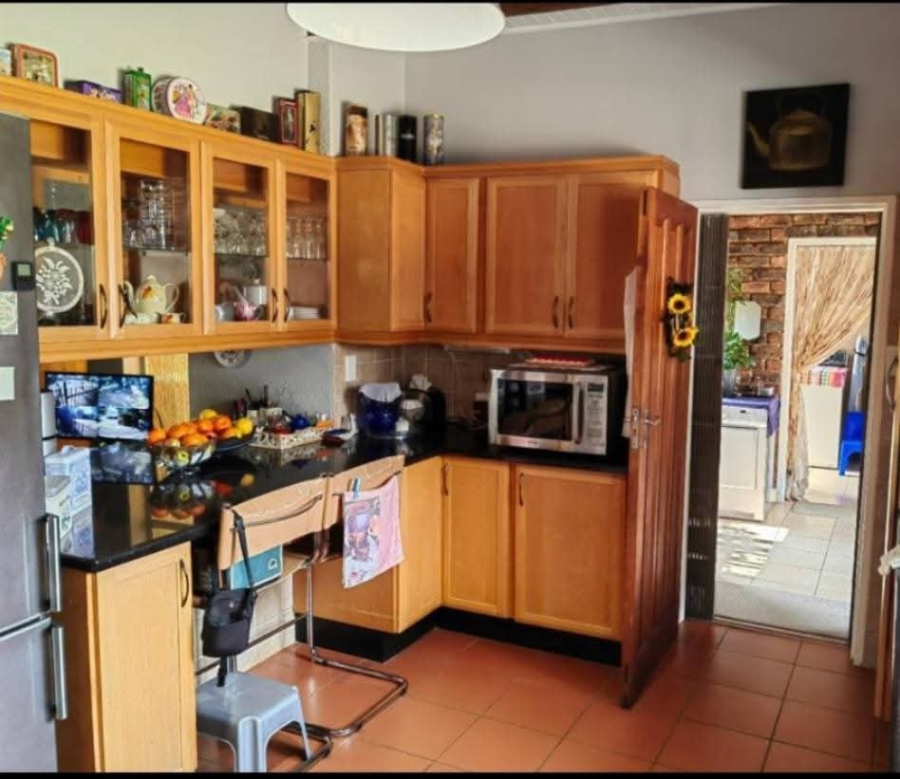 3 Bedroom Property for Sale in Valhalla Gauteng