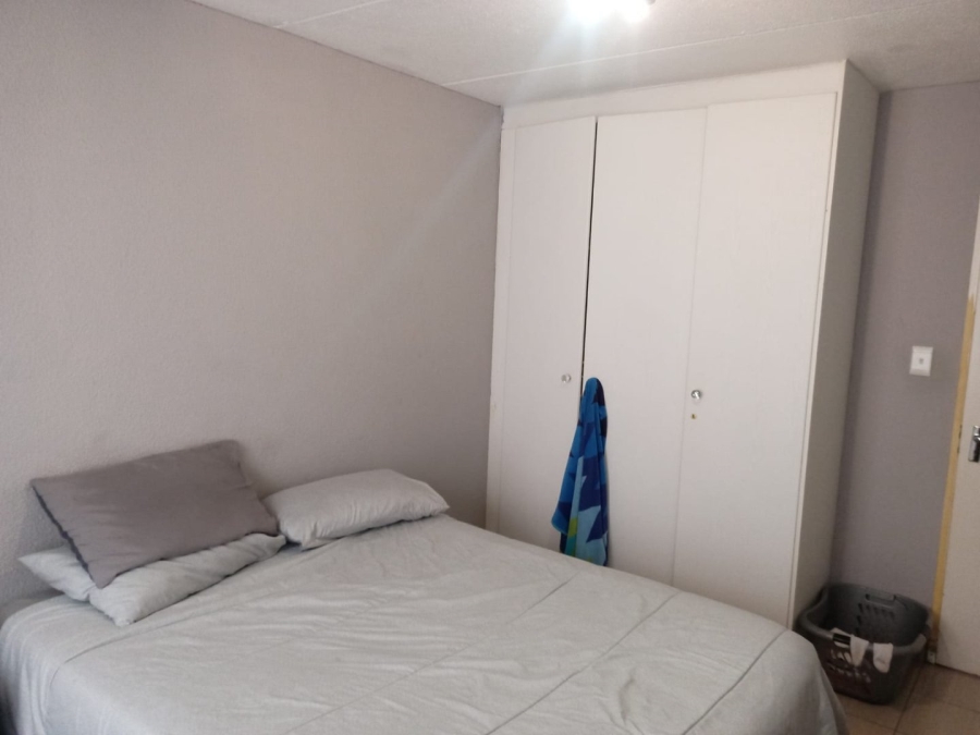 2 Bedroom Property for Sale in Liefde en Vrede Gauteng