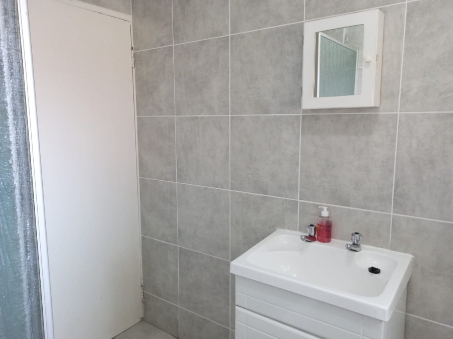 2 Bedroom Property for Sale in Liefde en Vrede Gauteng