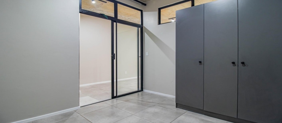 2 Bedroom Property for Sale in Sandown Gauteng