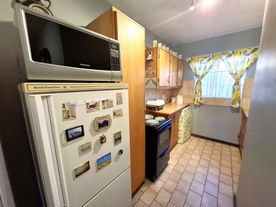 2 Bedroom Property for Sale in Hennopspark Gauteng