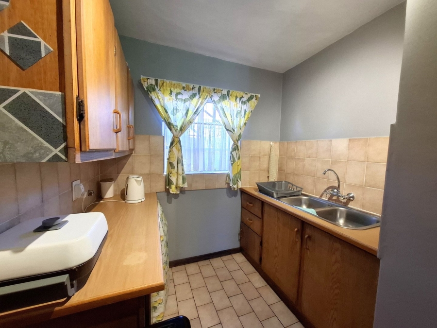 2 Bedroom Property for Sale in Hennopspark Gauteng