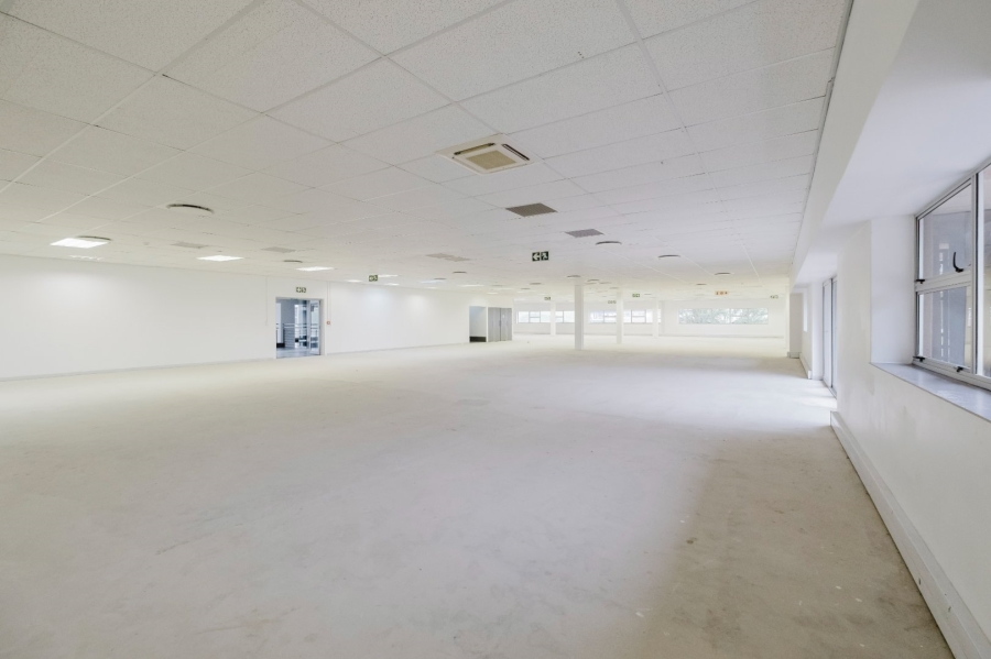 Commercial Property for Sale in Longmeadow Gauteng