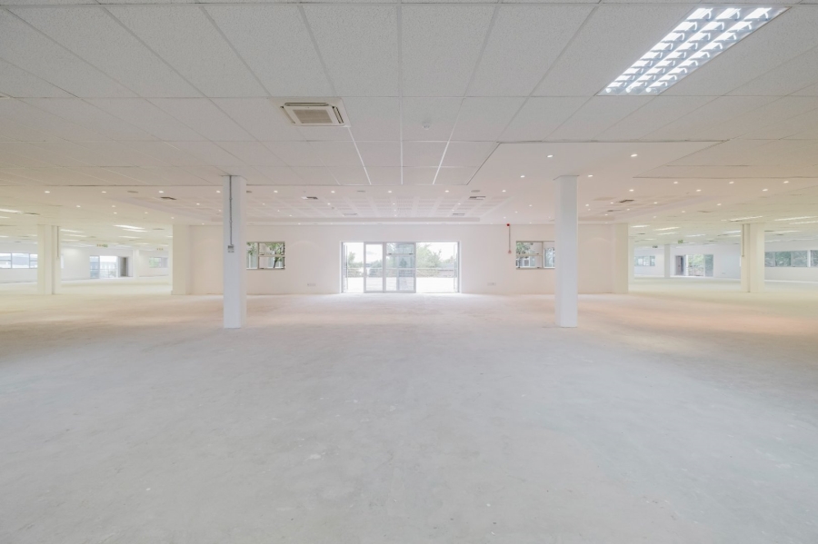 Commercial Property for Sale in Longmeadow Gauteng