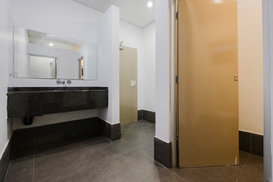 Commercial Property for Sale in Longmeadow Gauteng