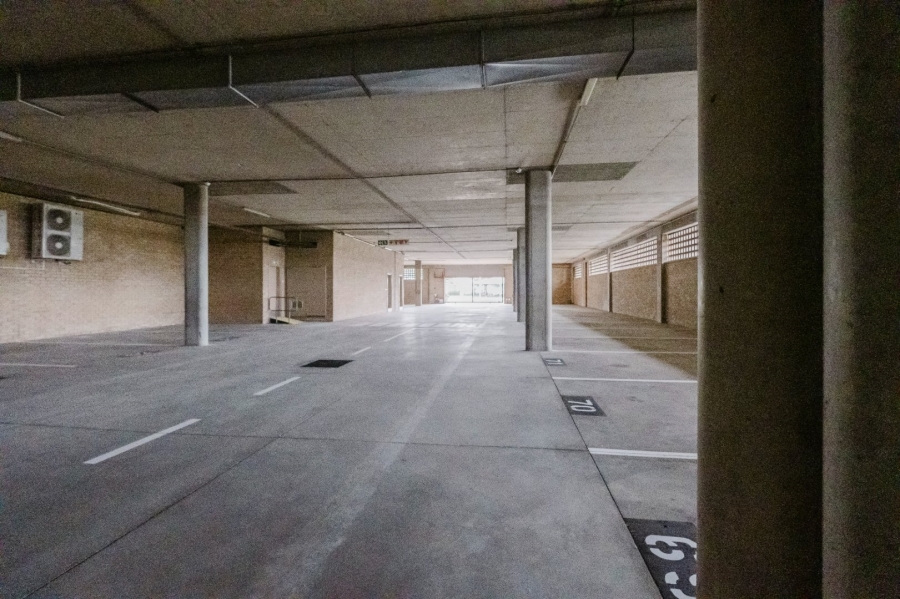 Commercial Property for Sale in Longmeadow Gauteng
