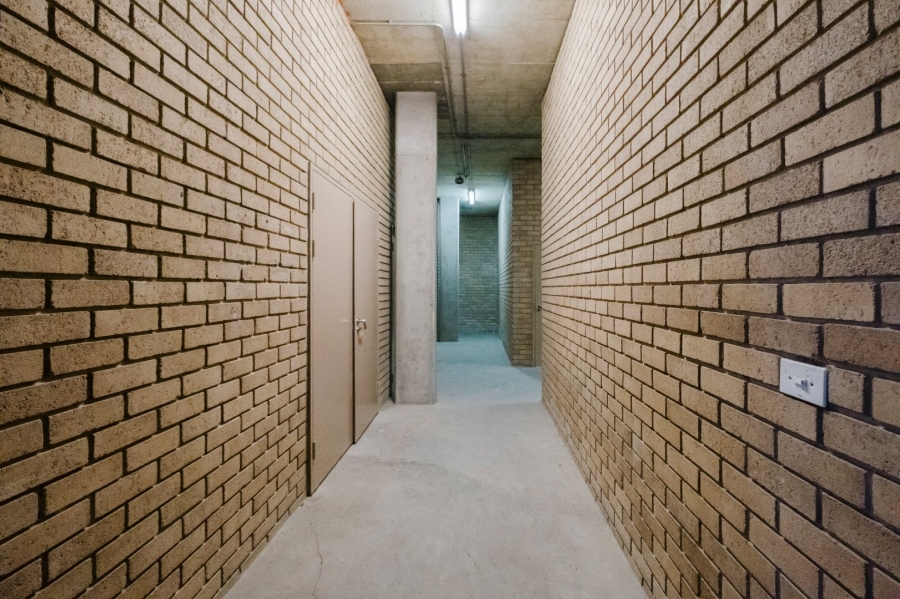 Commercial Property for Sale in Longmeadow Gauteng