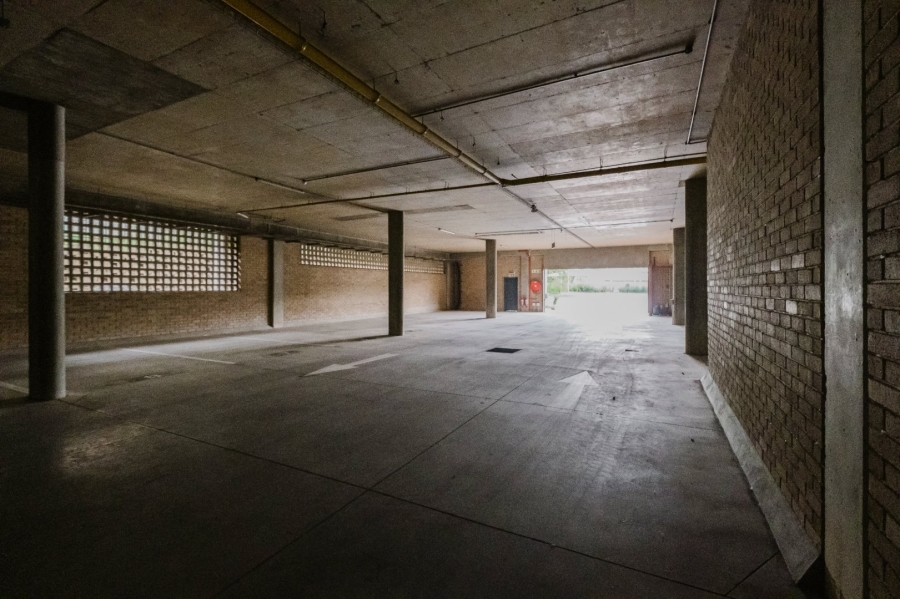 Commercial Property for Sale in Longmeadow Gauteng