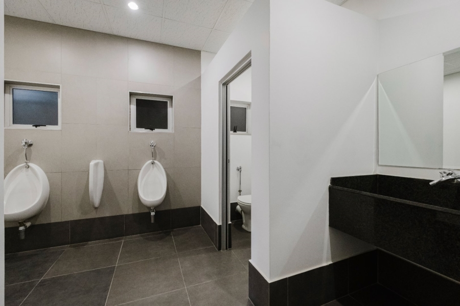 Commercial Property for Sale in Longmeadow Gauteng