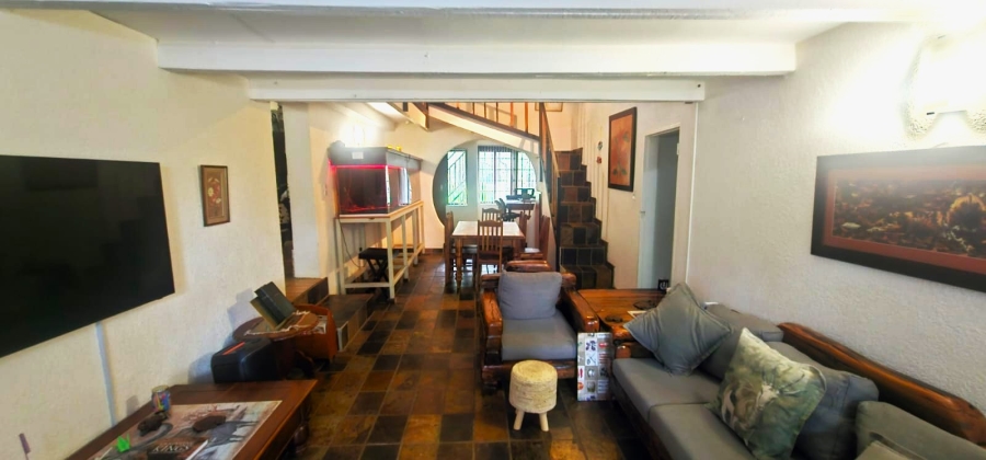Commercial Property for Sale in Oog Van Boekenhoutskloof Alias Tweefonte Gauteng