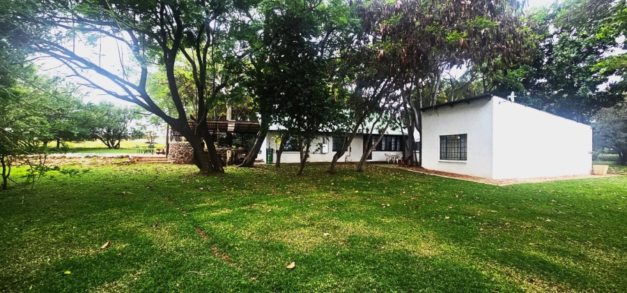 Commercial Property for Sale in Oog Van Boekenhoutskloof Alias Tweefonte Gauteng