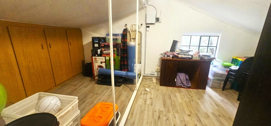 Commercial Property for Sale in Oog Van Boekenhoutskloof Alias Tweefonte Gauteng