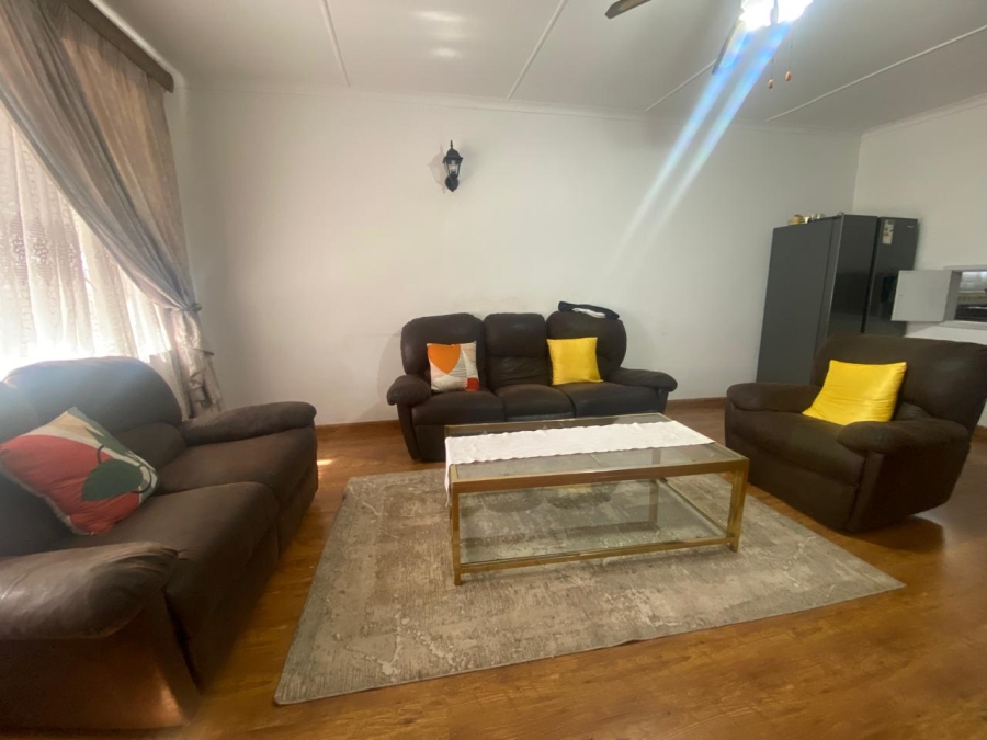 2 Bedroom Property for Sale in Vanderbijlpark CE 3 Gauteng
