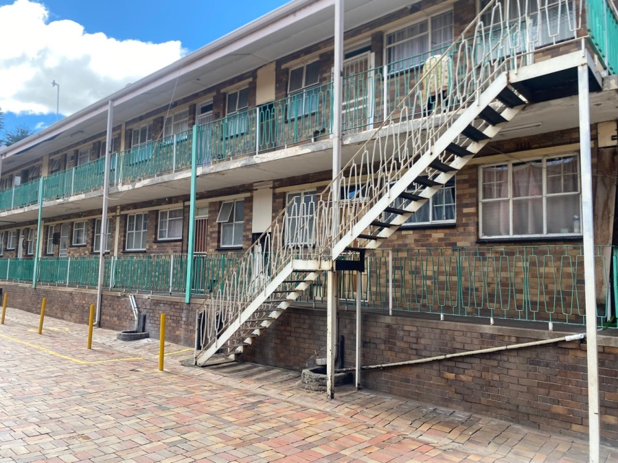 2 Bedroom Property for Sale in Vanderbijlpark CE 3 Gauteng