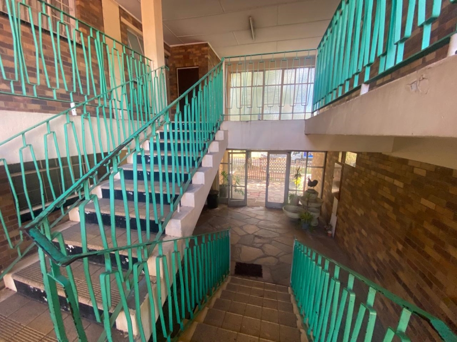 2 Bedroom Property for Sale in Vanderbijlpark CE 3 Gauteng