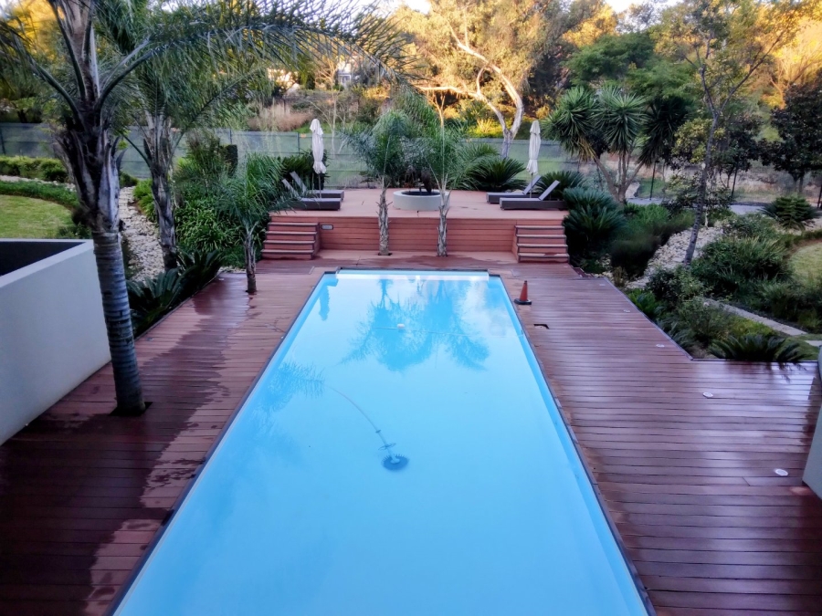 To Let 2 Bedroom Property for Rent in Sandown Gauteng