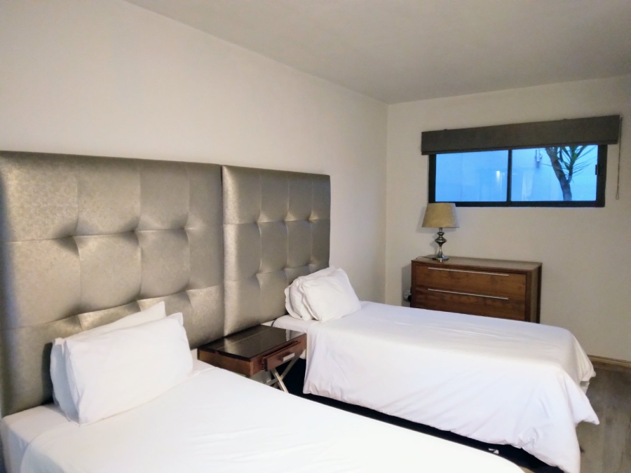 To Let 2 Bedroom Property for Rent in Sandown Gauteng