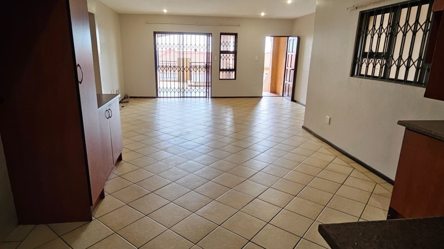 4 Bedroom Property for Sale in Sunnyrock Gauteng
