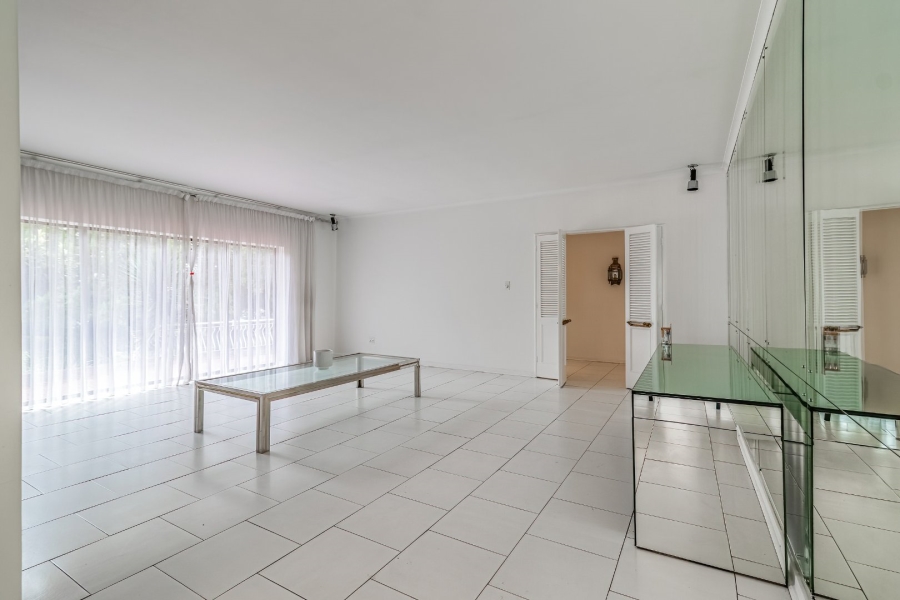 To Let 4 Bedroom Property for Rent in St Andrews Gauteng