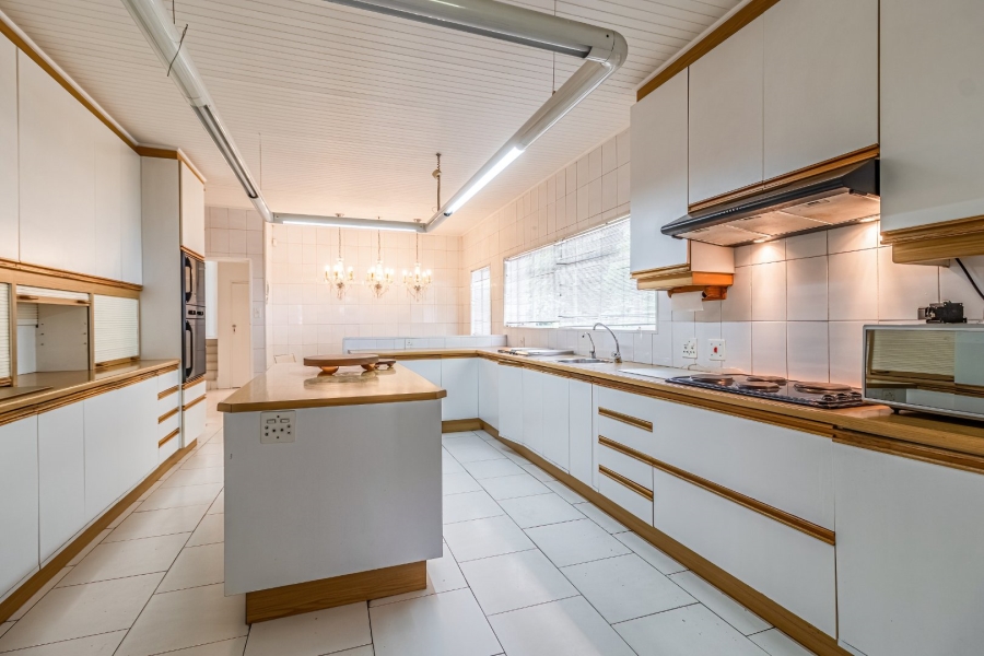 To Let 4 Bedroom Property for Rent in St Andrews Gauteng