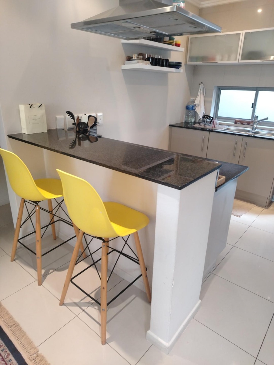 To Let 2 Bedroom Property for Rent in Parkmore Gauteng
