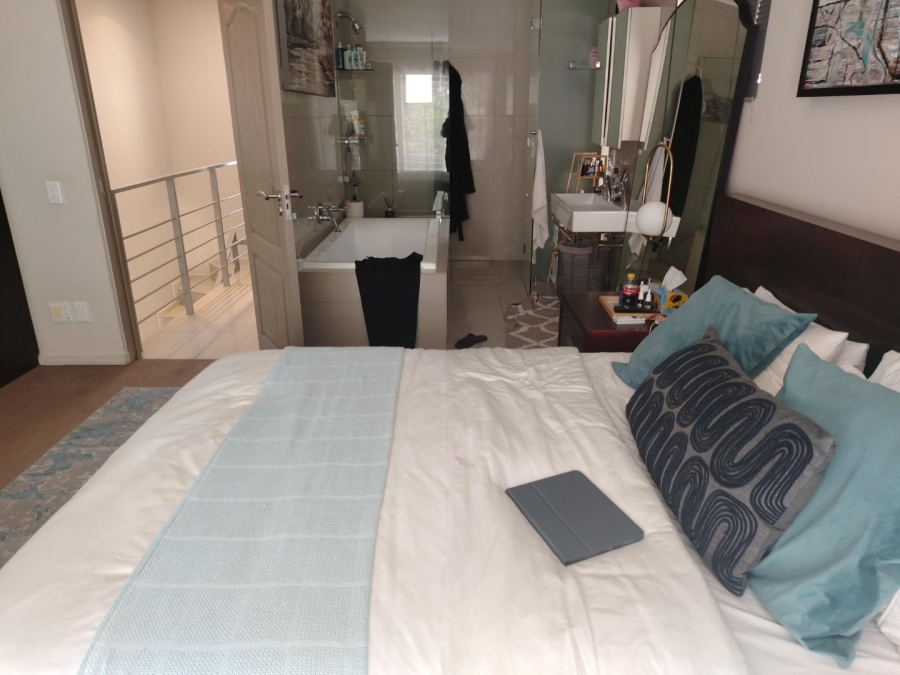 To Let 2 Bedroom Property for Rent in Parkmore Gauteng