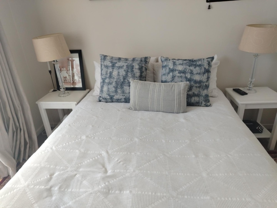 To Let 2 Bedroom Property for Rent in Parkmore Gauteng
