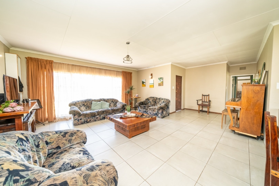 4 Bedroom Property for Sale in Parkrand Gauteng