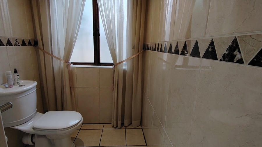 3 Bedroom Property for Sale in Eldoglen Gauteng