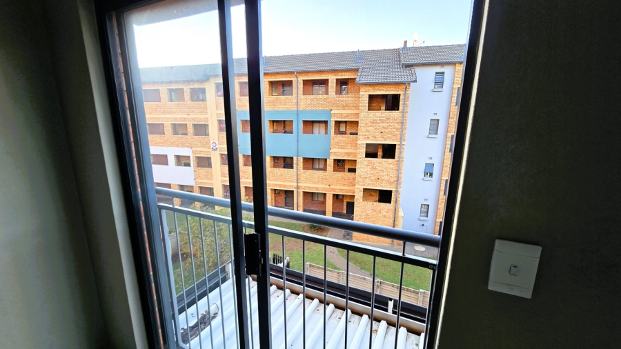 2 Bedroom Property for Sale in Montana Tuine Gauteng