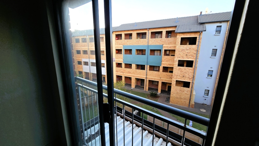 2 Bedroom Property for Sale in Montana Tuine Gauteng