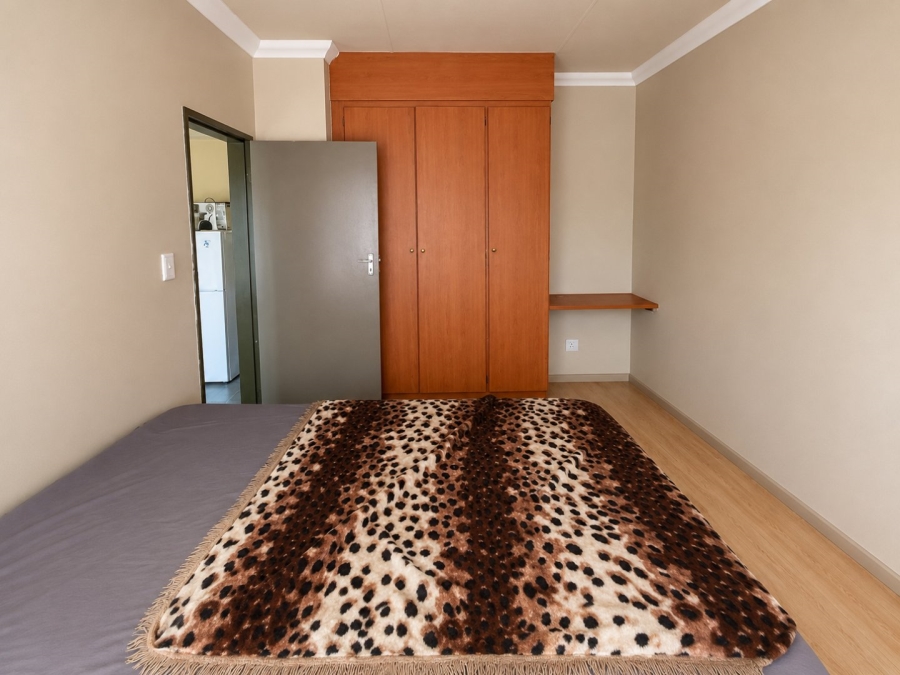 To Let 2 Bedroom Property for Rent in Erand Gardens Gauteng
