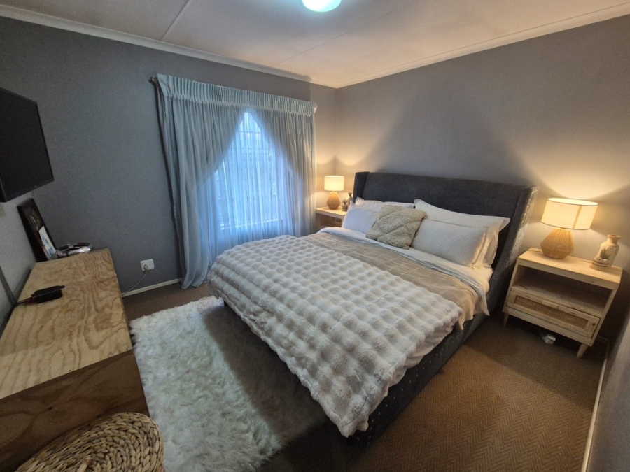 4 Bedroom Property for Sale in Montana Tuine Gauteng