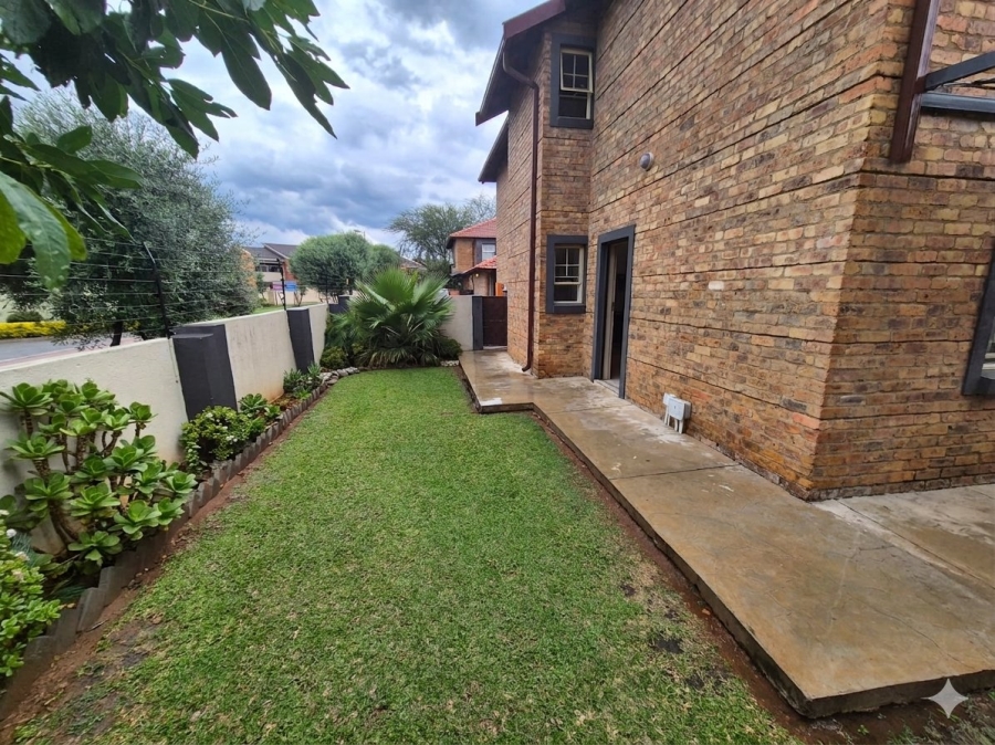 4 Bedroom Property for Sale in Montana Tuine Gauteng