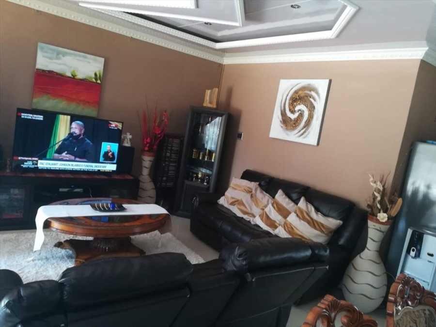 3 Bedroom Property for Sale in Birch Acres Gauteng