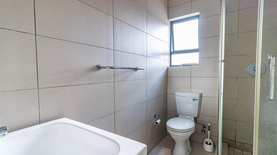2 Bedroom Property for Sale in Carlswald Gauteng
