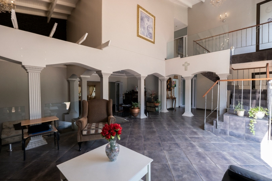 5 Bedroom Property for Sale in Fishers Hill Gauteng