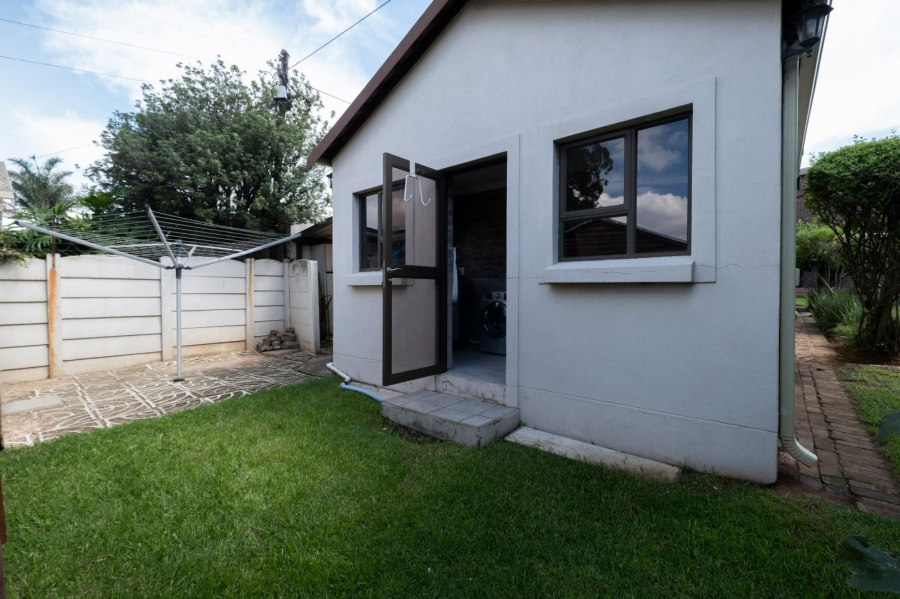 5 Bedroom Property for Sale in Fishers Hill Gauteng