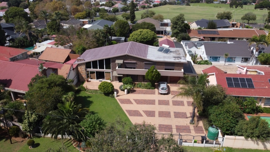 5 Bedroom Property for Sale in Fishers Hill Gauteng