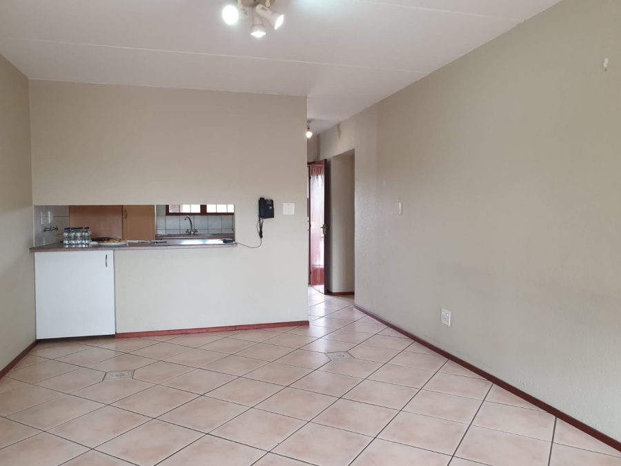 2 Bedroom Property for Sale in Dowerglen Ext 4 Gauteng