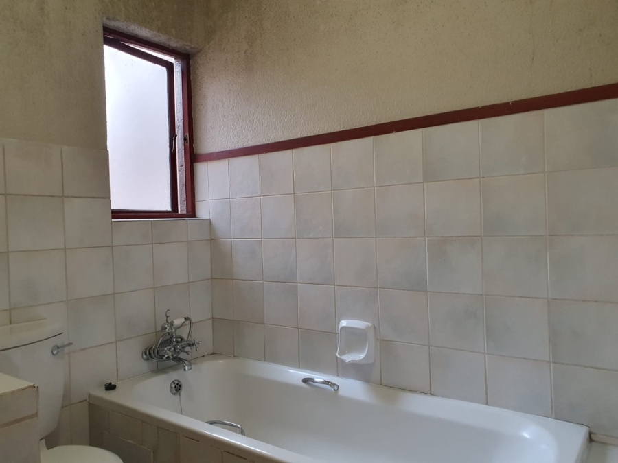 2 Bedroom Property for Sale in Dowerglen Ext 4 Gauteng