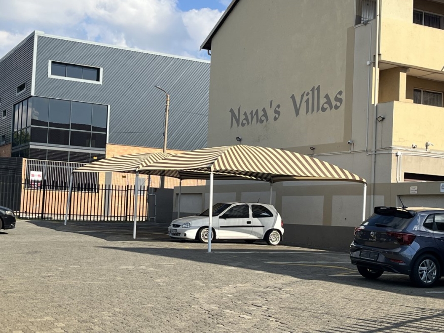 2 Bedroom Property for Sale in Edenvale Central Gauteng
