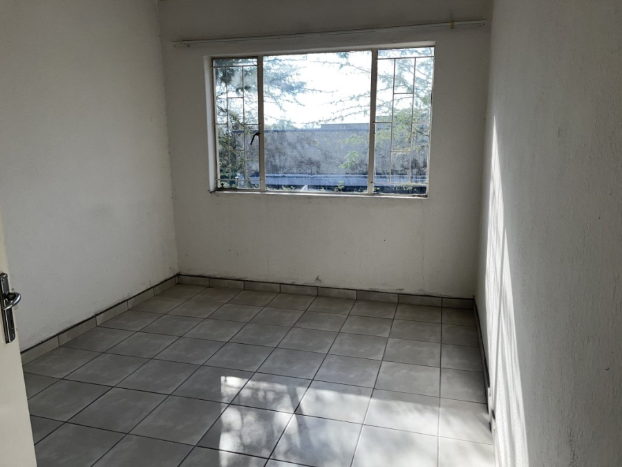 2 Bedroom Property for Sale in Edenvale Central Gauteng