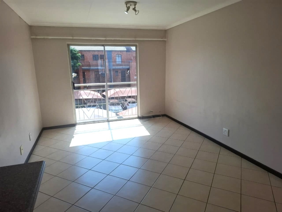 To Let 1 Bedroom Property for Rent in Karenpark Gauteng