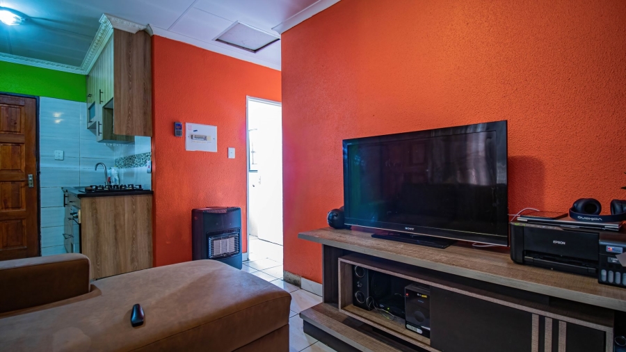 2 Bedroom Property for Sale in Kaalfontein Gauteng
