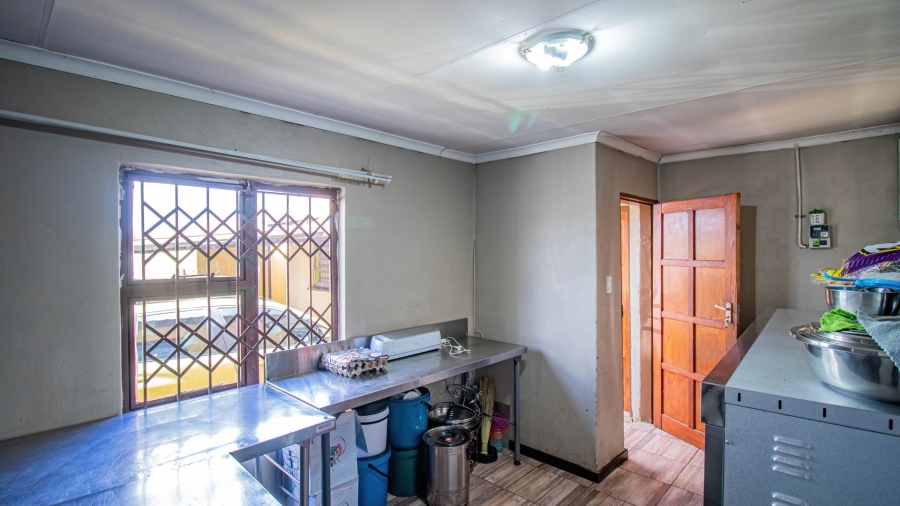 2 Bedroom Property for Sale in Kaalfontein Gauteng