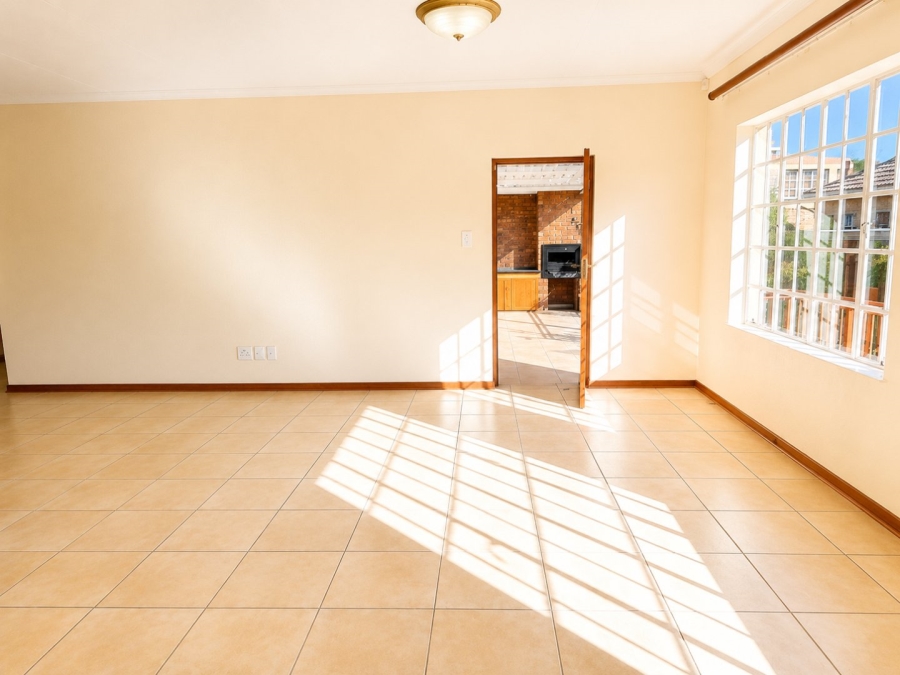 3 Bedroom Property for Sale in Harveston A H Gauteng