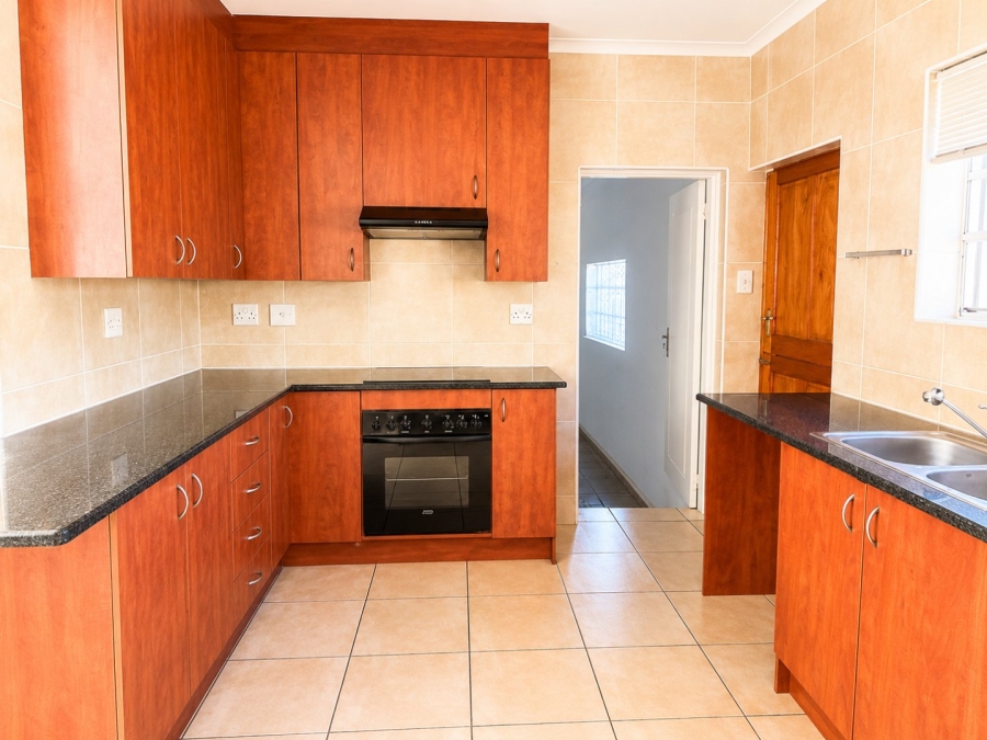 3 Bedroom Property for Sale in Harveston A H Gauteng